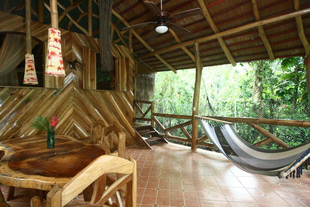 Puerto Viejo de Talamanca Hotel La Costa De Papito מראה חיצוני תמונה